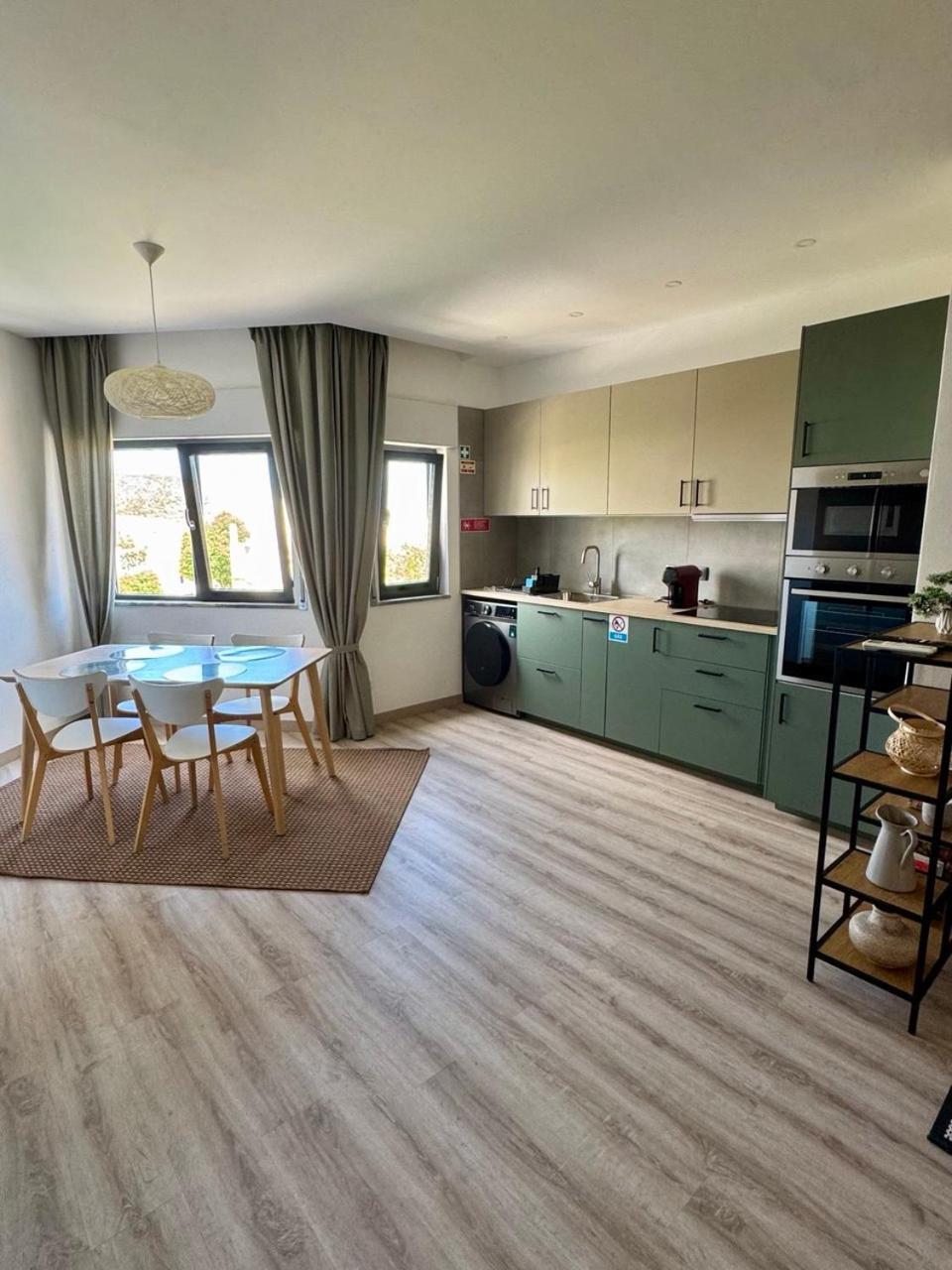 Apartamentos Sol Da Luz ภายนอก รูปภาพ